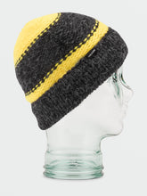 Load image into Gallery viewer, Men&#39;s Ap Hand Knit Beanie
